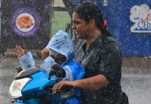 கோவை, நீலகிரியில் கொட்டியது கன மழை: அவலாஞ்சியில் அதிகபட்சமாக பதிவு!