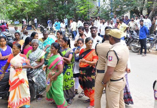 Latest Tamil News