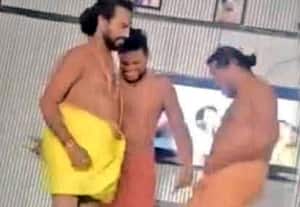  ஆபாச நடனம்; பாரம்பரிய அர்ச்சகர்கள் கண்டனம்