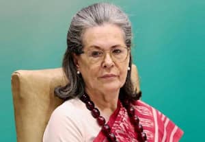  நேருவின் கடிதங்கள்; சிக்கலில் சோனியா