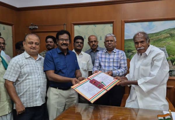 Latest Tamil News