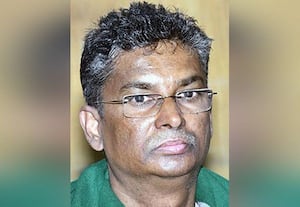 மடாதிபதிகள் அரசியல் பேசக்கூடாது!