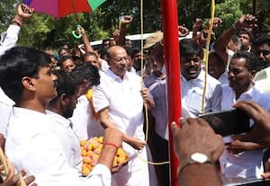 ஆட்சி அதிகாரத்தில் பங்கு : அன்புமணியின் சொந்த கருத்து என்கிறார் ராமதாஸ்