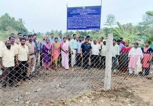 பிளாட் போட்டு விற்பனை செய்ய முயன்ற ரூ.12 கோடி கோவில் நிலம் மீட்பு