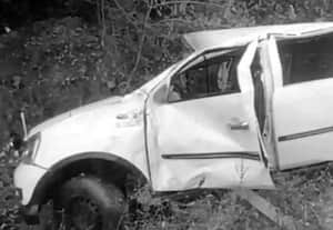 கள்ளக்குறிச்சியில் கார் டயர் வெடித்து விபத்து; ஒரே குடும்பத்தினர் 4 பேர் உயிரிழப்பு