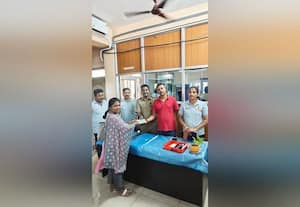 மக்கள் மன்றம்  நிகழ்ச்சி