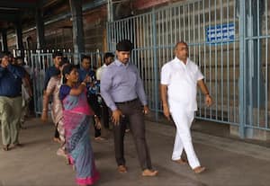 திருத்தணியில் ஆடிக்கிருத்திகை விழா அதிகாரிகளுடன் கலெக்டர் ஆலோசனை