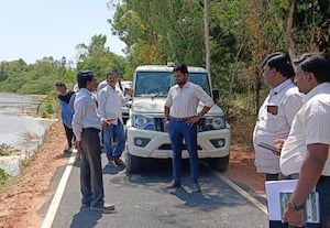 கொள்ளிடம் ஆற்றில் உபரி நீர் திறப்பு கிராமங்களில் சப் கலெக்டர் ஆய்வு