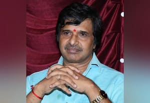 நடிகர்கள் பற்றி விமர்சனம்: போலீசில் இயக்கு௸நர் புகார்