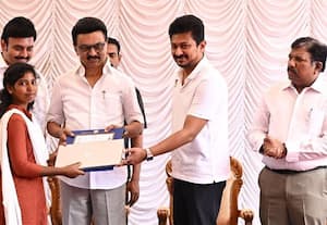 பத்து நாட்களுக்கு பின் தலைமை செயலகம் வந்தார் ஸ்டாலின்