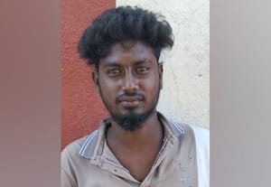 சுவர் இடிந்து விழுந்து கட்டட தொழிலாளி பலி