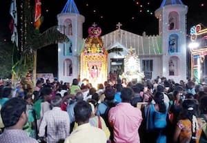சாத்துார் நென்மேனியில் இன்னாசியார் தேர்பவனி