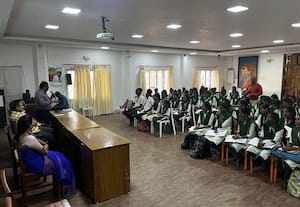 அரசு கல்லுாரி மாணவிகளுக்கு பயிற்சி