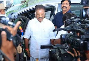 முதல்வரை சந்தித்ததில் அரசியல் இல்லை; மவுனம் கலைத்தார் ஓபிஎஸ்