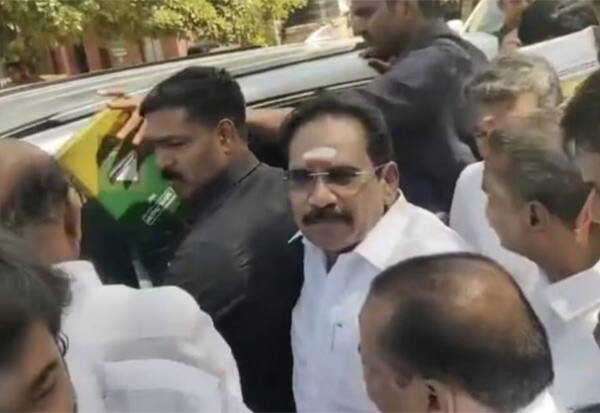 Latest Tamil News