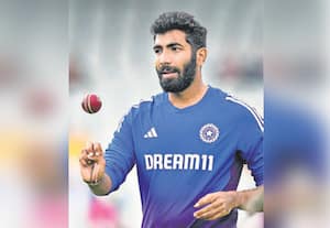 பும்ராவுக்கு சலுகை அளிப்பது சரியா... கிரிக்கெட் பிரபலங்கள் எதிர்ப்பு