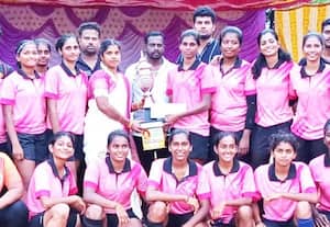 மாநில ஹாக்கி போட்டியில் சென்னை கல்லுாரிக்கு கோப்பை