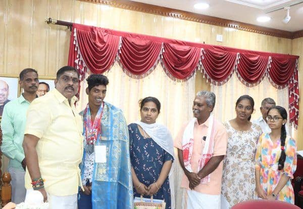 Latest Tamil News