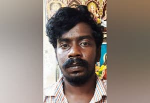 ஆசிரியர் வீட்டில் 55 பவுன் நகை திருடியவர் கைது