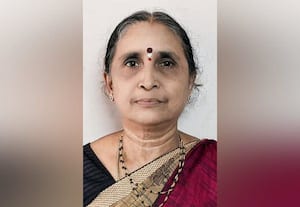 பார்வையற்றோரின் 'ஒளிவிளக்கு' காயத்ரி நாராயணன்