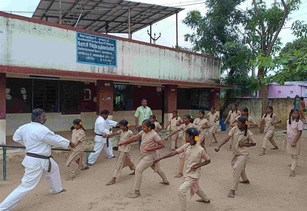 Latest Tamil News