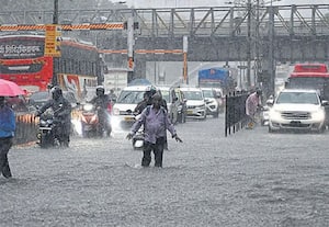 மஹாராஷ்டிராவில் 3 நாட்களாக கனமழை; மும்பையில் இயல்பு வாழ்க்கை பாதிப்பு