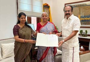 மத்திய அமைச்சர் நிர்மலாவுடன் கனிமொழி, தங்கம் தென்னரசு சந்திப்பு; நிதி விடுவிக்க வலியுறுத்தல்