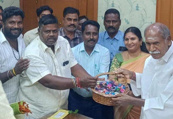 Latest Tamil News