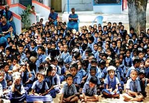 3 மாதம் சொன்னாங்க... 33 மாதம் ஆச்சு... இன்னும் தீரல ஆசிரியர் சம்பள முரண்பாடு