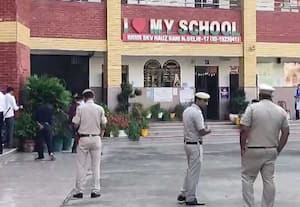 டில்லியில் பள்ளிகளுக்கு தொடரும் வெடிகுண்டு மிரட்டல்: இன்றும் 5 பள்ளிகளில் சோதனை