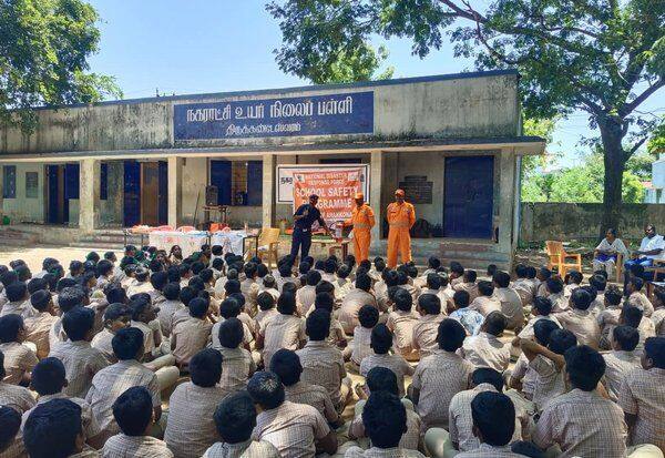 Latest Tamil News