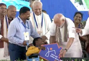 ரூ.13 ஆயிரம் கோடி திட்டங்கள்; பீஹாரில் அடிக்கல் நாட்டினார் பிரதமர் மோடி
