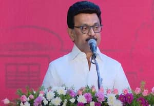 ரோல் மாடலை இன்ஸ்டாகிராமில் தேடாதீர்கள்: மாணவர்களுக்கு முதல்வர் அறிவுரை