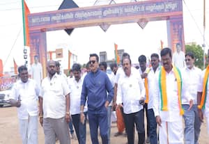 கோடநாட்டில் தெருவில் நின்றபோது ஜெயலலிதா என்று சொல்லி இருப்பீர்களா; விஜயை விளாசிய சரத்குமார்