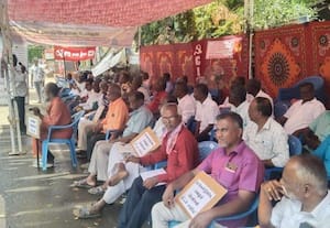 போக்குவரத்து கழக ஊழியர்கள் 10வது நாளாக போராட்டம்