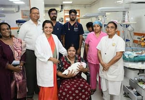 நான்கரை மாதத்தில் பிறந்த 580 கிராம் குழந்தை; அரசு மருத்துவமனையில் மறுவாழ்வு; வங்கதேச தாய் ஆனந்த கண்ணீர்