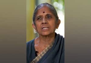 மனவளர்ச்சி குன்றிய குழந்தைகளுக்கு பள்ளி நடத்தும் பார்வையற்ற பெண்