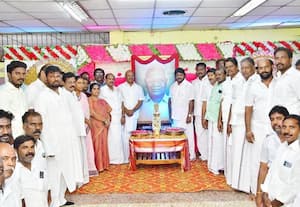 நினைவு தினம் அனுசரிப்பு