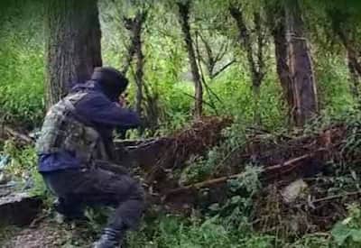  காஷ்மீரில் குல்ஹாம் என்கவுன்டரில் 2 பயங்கரவாதிகள் பலி
