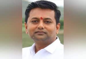 வீரேந்திர பப்பி சிறையில் அடைப்பு