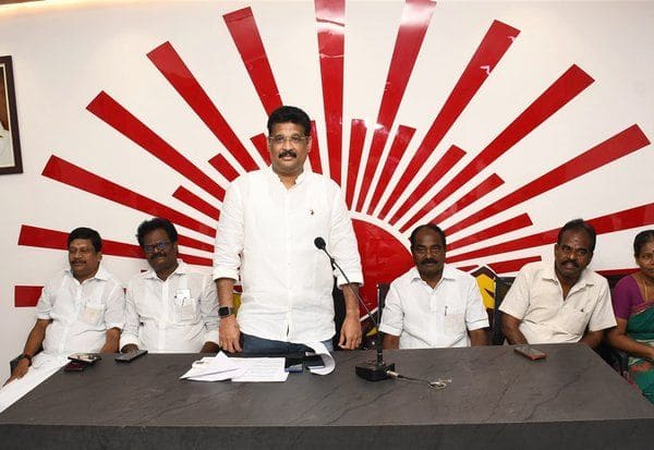 Latest Tamil News