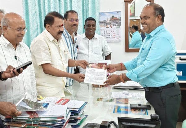 Latest Tamil News
