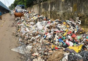 குப்பை கையாள முடியாமல் மாநகராட்சி திண்டாட்டம் மலைபோல் குவிவதால் மக்கள் அதிருப்தி