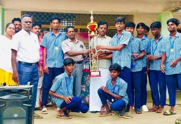 Latest Tamil News