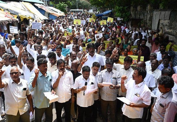 Latest Tamil News