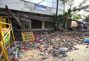 கரூர் துயர சம்பவம்: பலி 41 ஆக உயர்வு: 11 பேருக்கு தீவிர சிகிச்சை