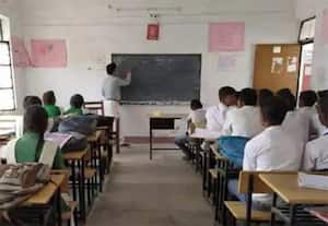 மீண்டும் மலை ஏறிய ஆசிரியர்கள்