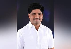 கரூர் மாவட்ட  த.வெ.க., செயலர் கைது