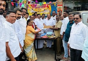 ஆட்டோ ஸ்டாண்டில் ஆயுத பூஜை விழா