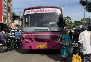கொளுத்தும் வெயிலில் பஞ்சராகும் அரசு பஸ்: தவிக்கும் பயணிகள்